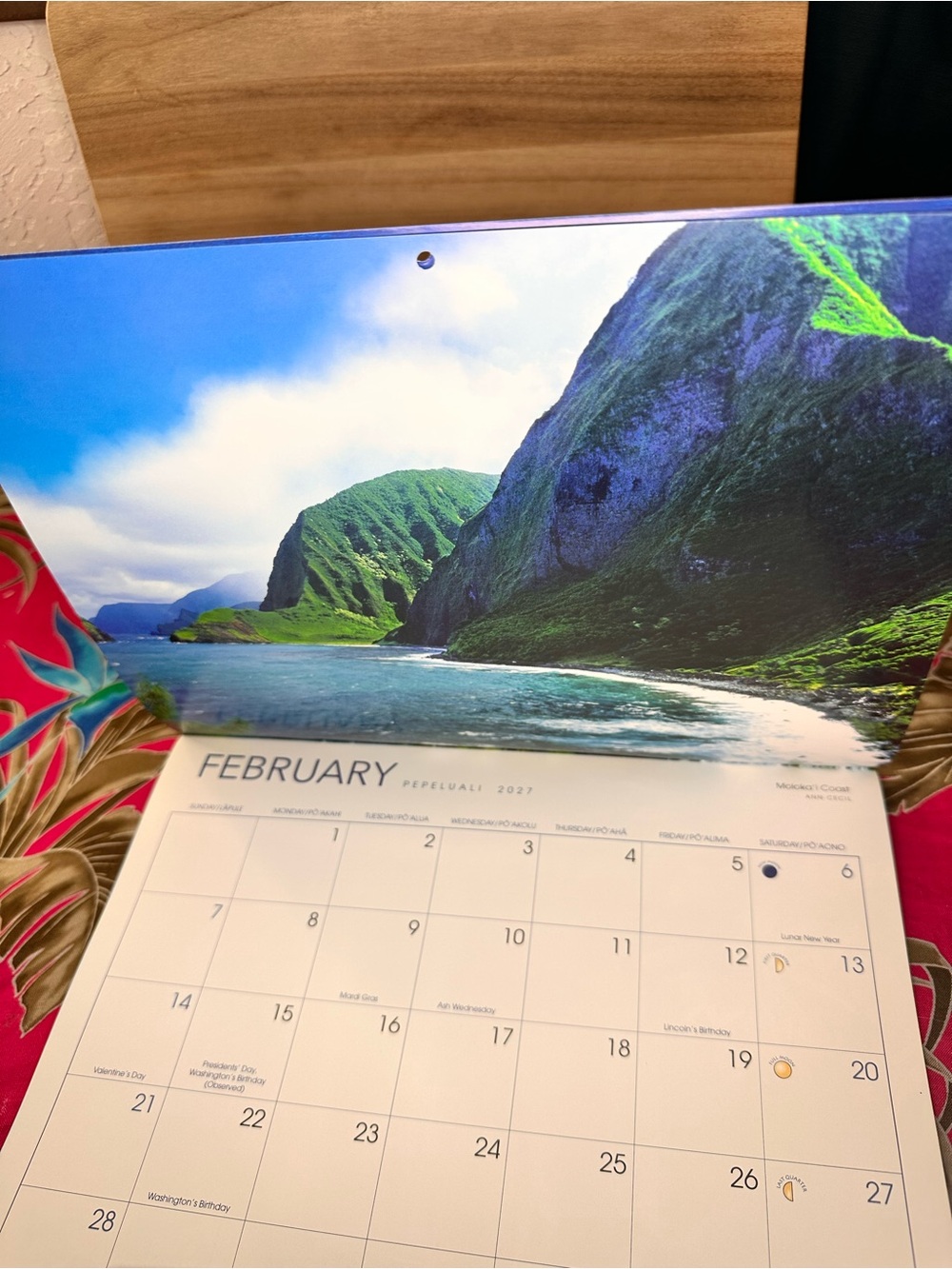 Maui The Valley Isle 2027 12 month Hawaii Calendar New - Picture 4 of 11